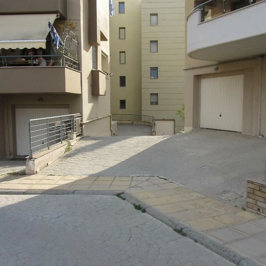 Deluxe Boutique Suite , Jacuzzi, Private Parking, Fireplace Thessaloníki Grekland