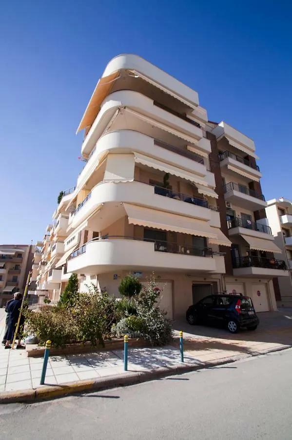 Deluxe Boutique Suite , Jacuzzi, Private Parking, Fireplace Thessaloniki Greece
