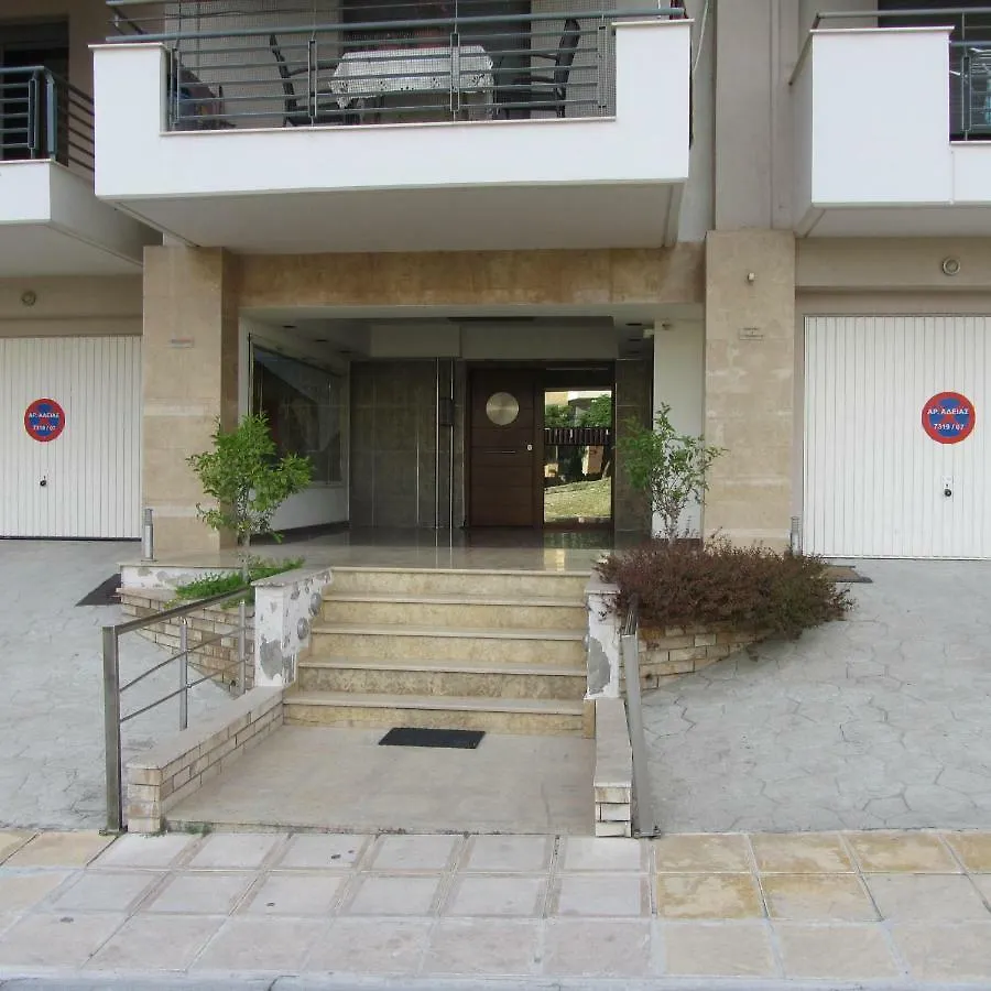 Deluxe Boutique Suite , Jacuzzi, Private Parking, Fireplace Thessaloniki Apartment