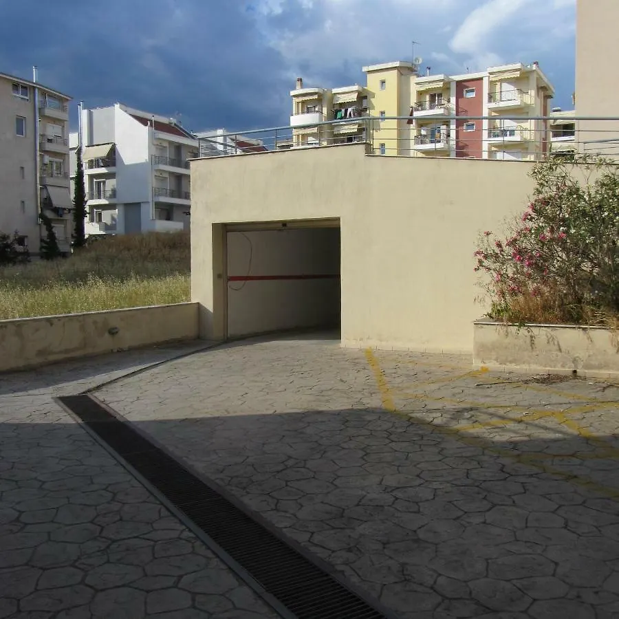 Apartment Deluxe Boutique Suite , Jacuzzi, Private Parking, Fireplace Thessaloniki
