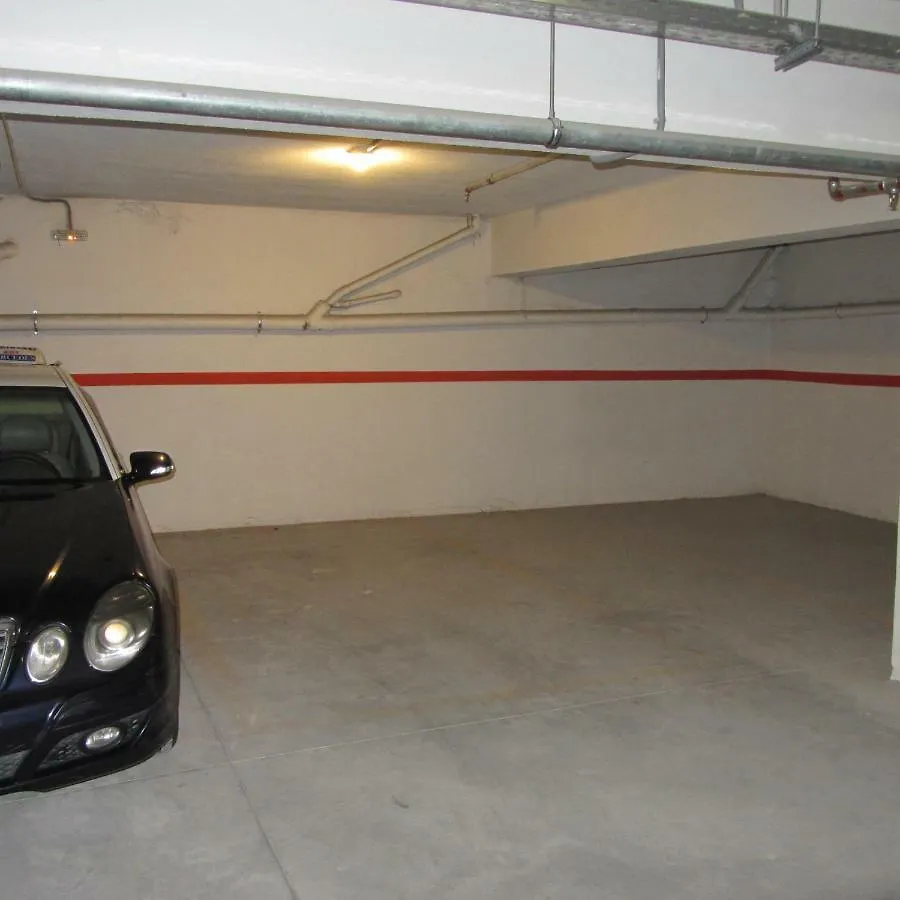 Deluxe Boutique Suite , Jacuzzi, Private Parking, Fireplace Thessaloniki